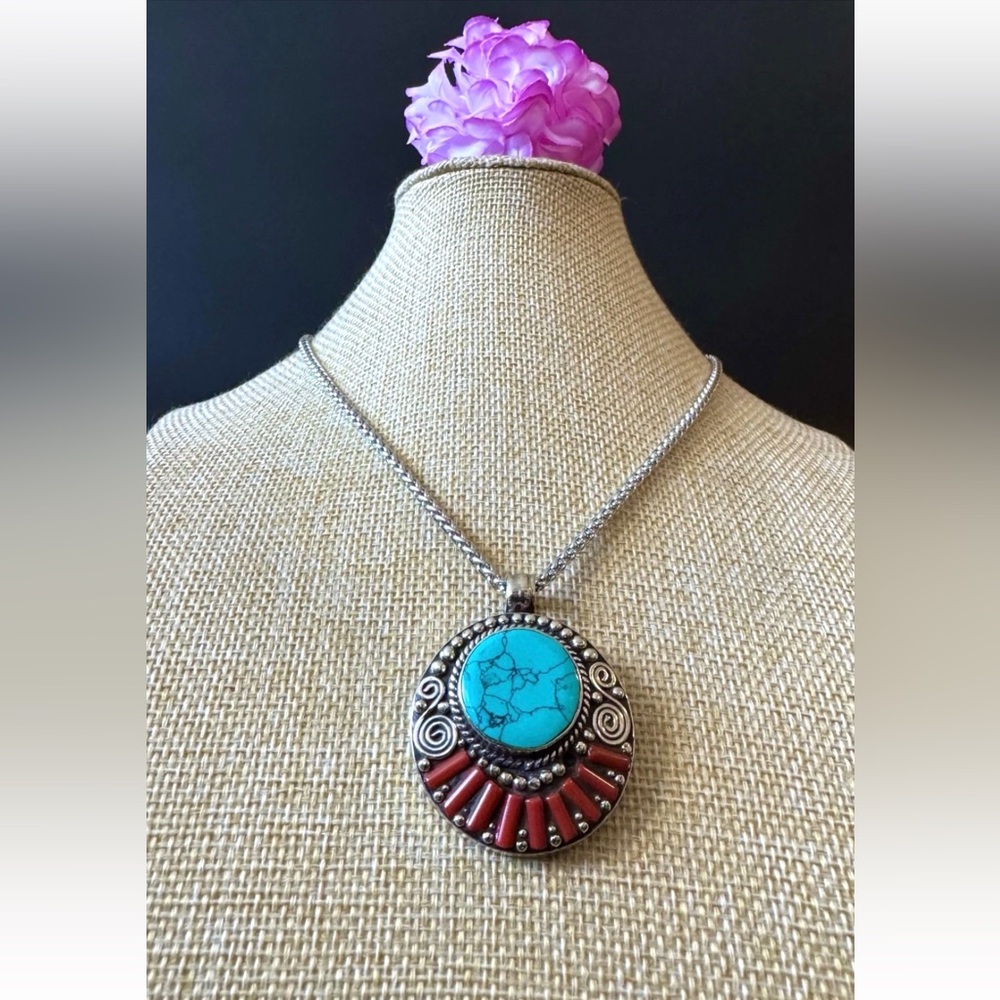 Exquisite Handcrafted Ethnic Tribal Pendant Inlay Turquoise,Coral Set In Silver